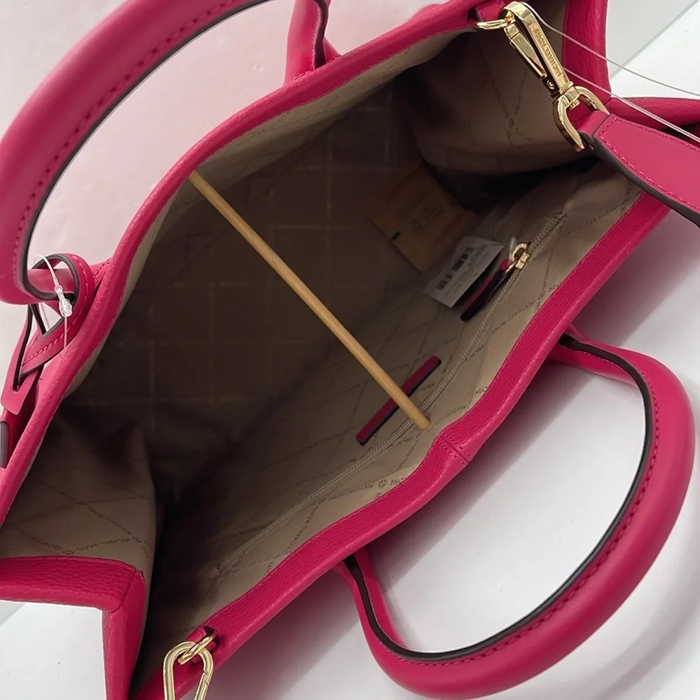 Michael Kors Mirella Md East West Leather Tote Shopper Bag MK EW
Electric Pink - Picture 11 of 16